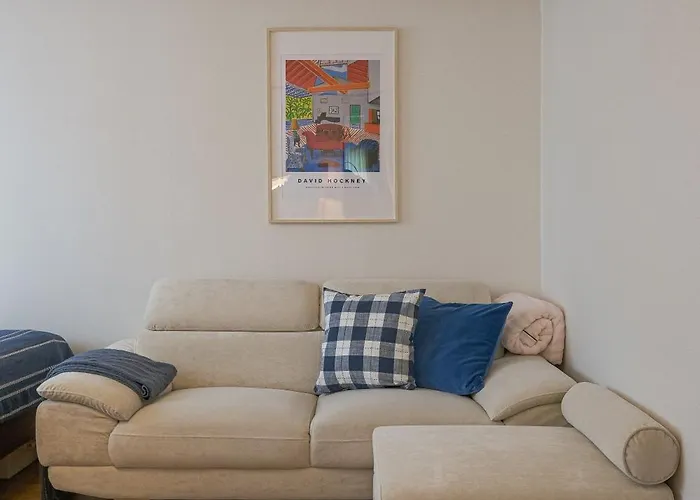 Apartment Spacious Private With 4beds Seoul