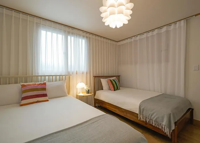 Spacious Private With 4beds *
