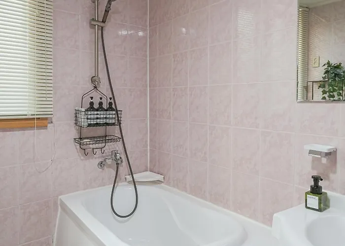 Spacious Private With 4beds